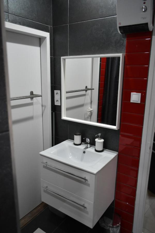 Foter Apartmanhaz סנטאנדרה מראה חיצוני תמונה