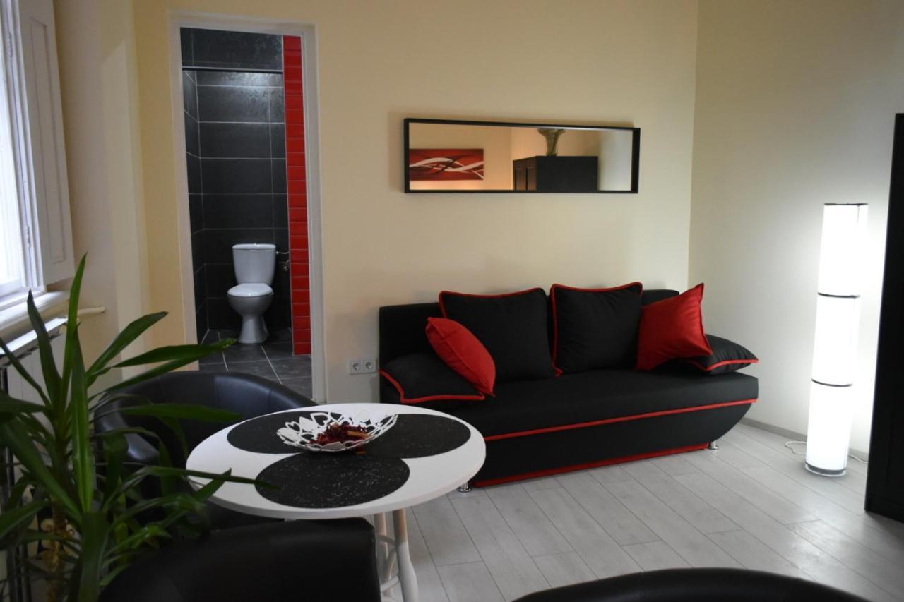 Foter Apartmanhaz סנטאנדרה מראה חיצוני תמונה