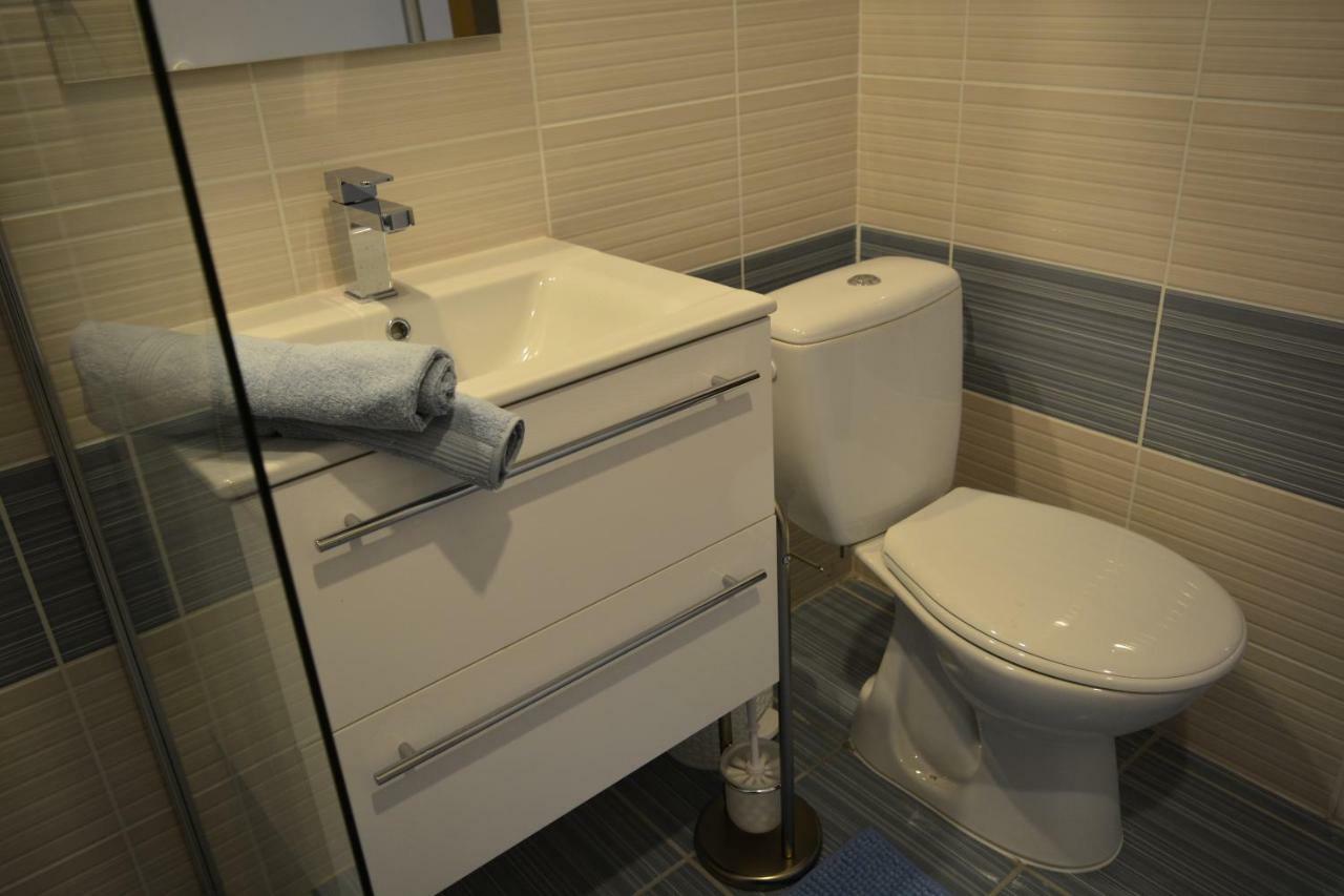 Foter Apartmanhaz סנטאנדרה מראה חיצוני תמונה