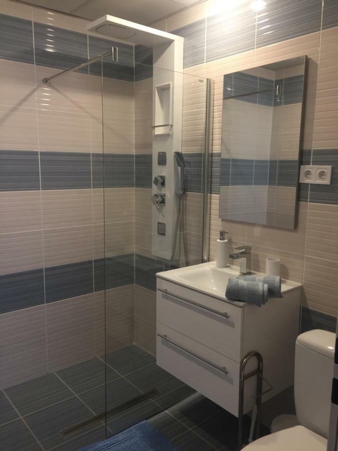 Foter Apartmanhaz סנטאנדרה מראה חיצוני תמונה